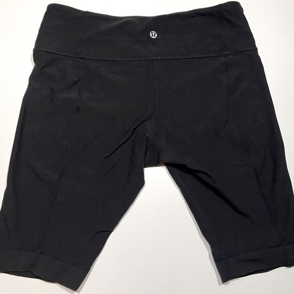 Lululemon | Reverse Groove Short (Tall) - Picture 2 of 7